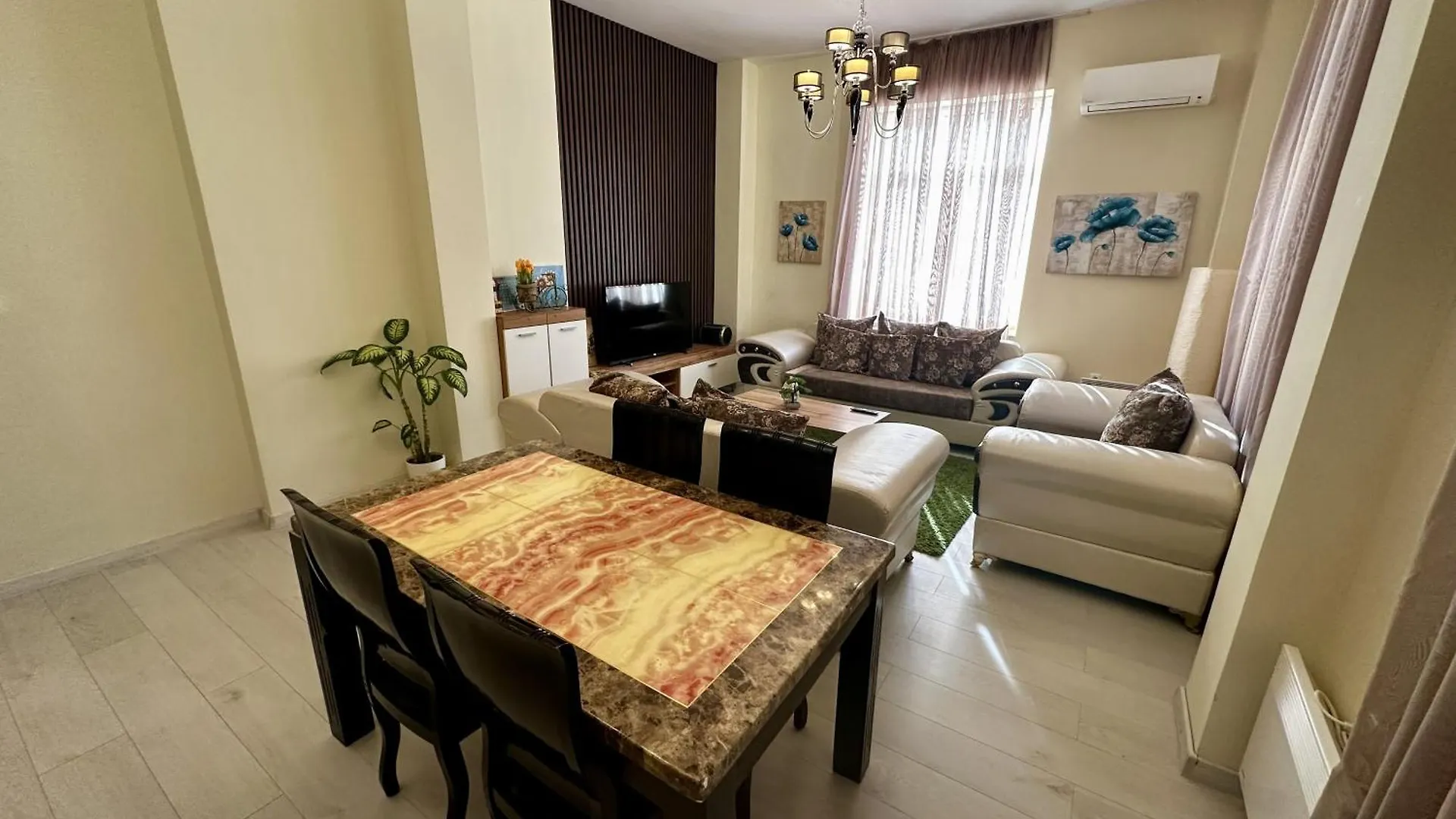 Apartment Prime Stays At 34 Bratya Miladinovi Street Sofia
